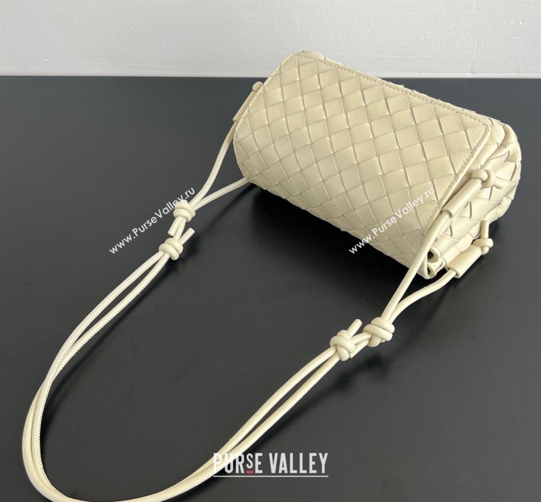 Bottega Veneta Notturno Mini Bag in Intrecciato Leather Sea Salt 2026 843893 (WT-260401022)