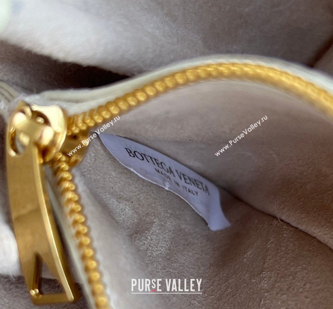 Bottega Veneta Notturno Mini Bag in Intrecciato Leather Sea Salt 2026 843893 (WT-260401022)