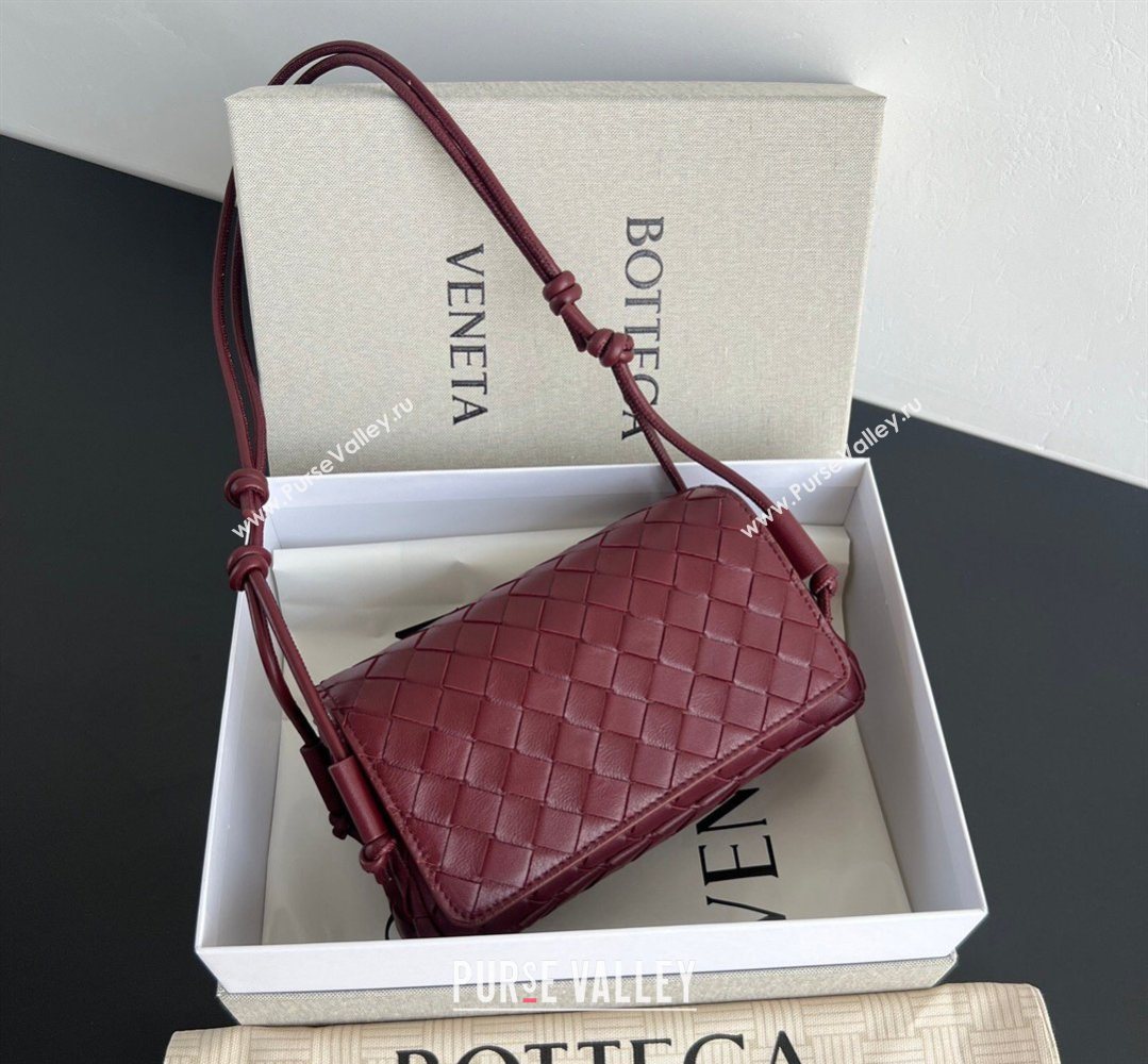 Bottega Veneta Notturno Mini Bag in Intrecciato Leather Barolo Red 2026 843893 (WT-260401024)