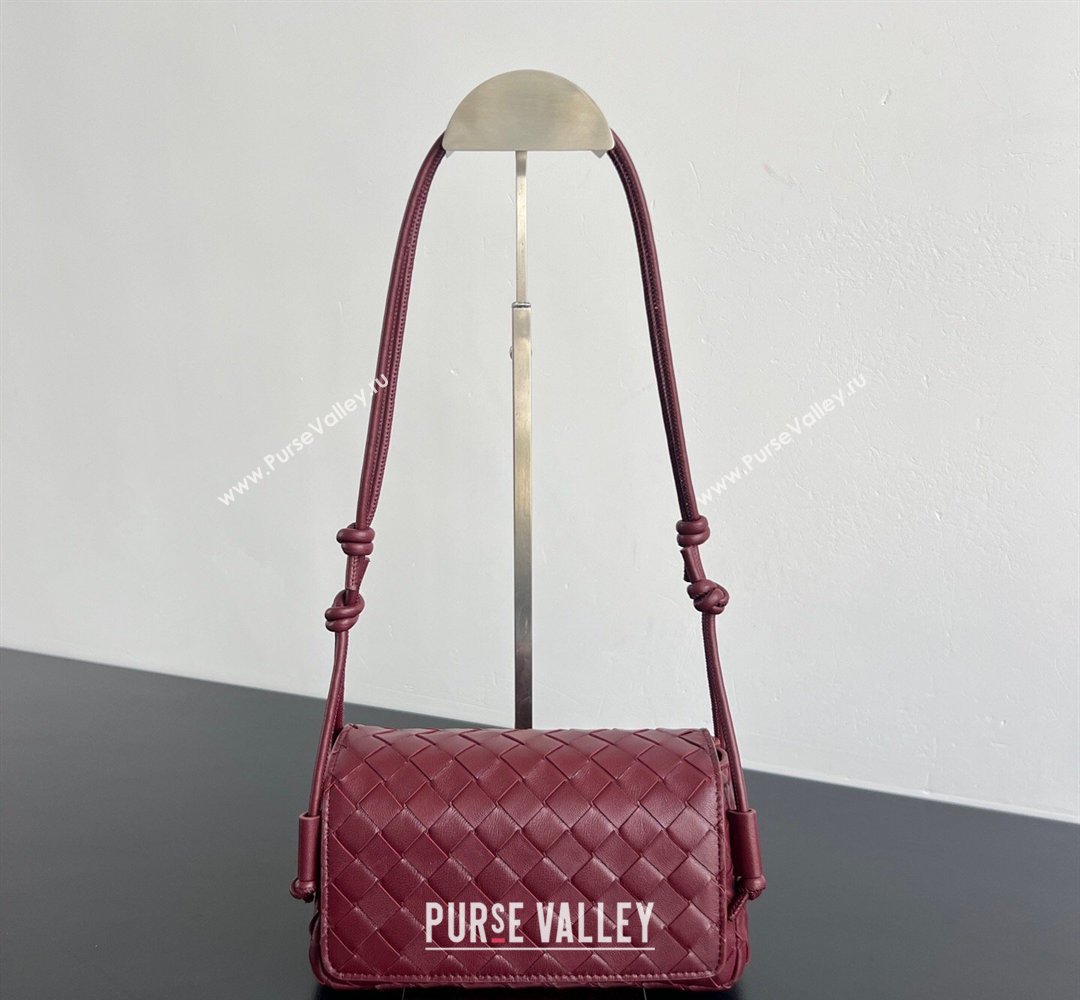 Bottega Veneta Notturno Mini Bag in Intrecciato Leather Barolo Red 2026 843893 (WT-260401024)