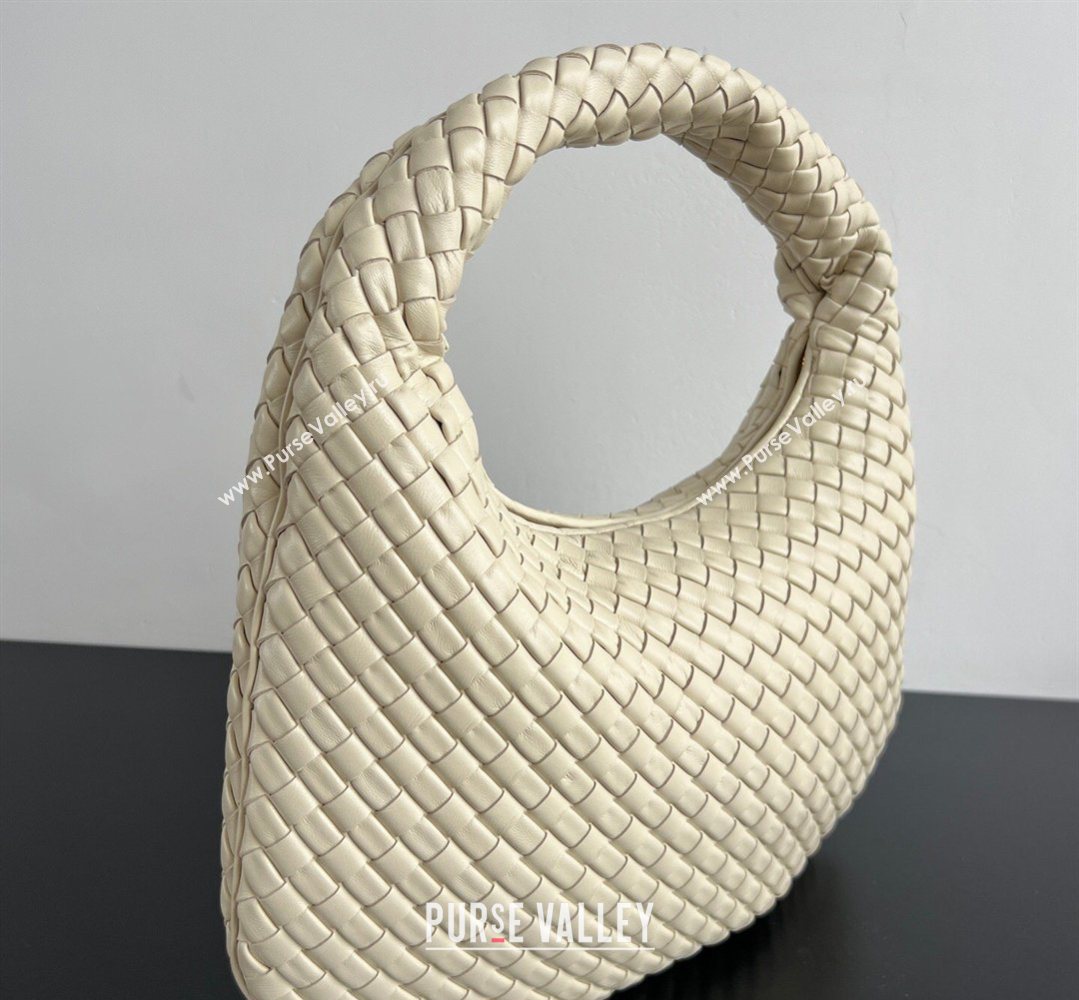 Bottega Veneta Medium Veneta Hobo Bag in Intrecciato Leather Sea Salt 2026 856737 (WT-260401003)