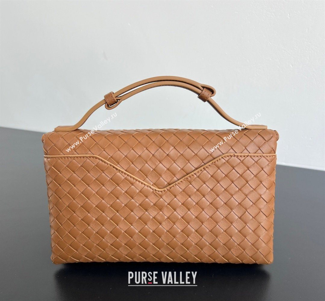 Bottega Veneta Knot Lock Cross-body Bag in Intrecciato Leather Amber Brown 2026 817191 (WT-260401027)