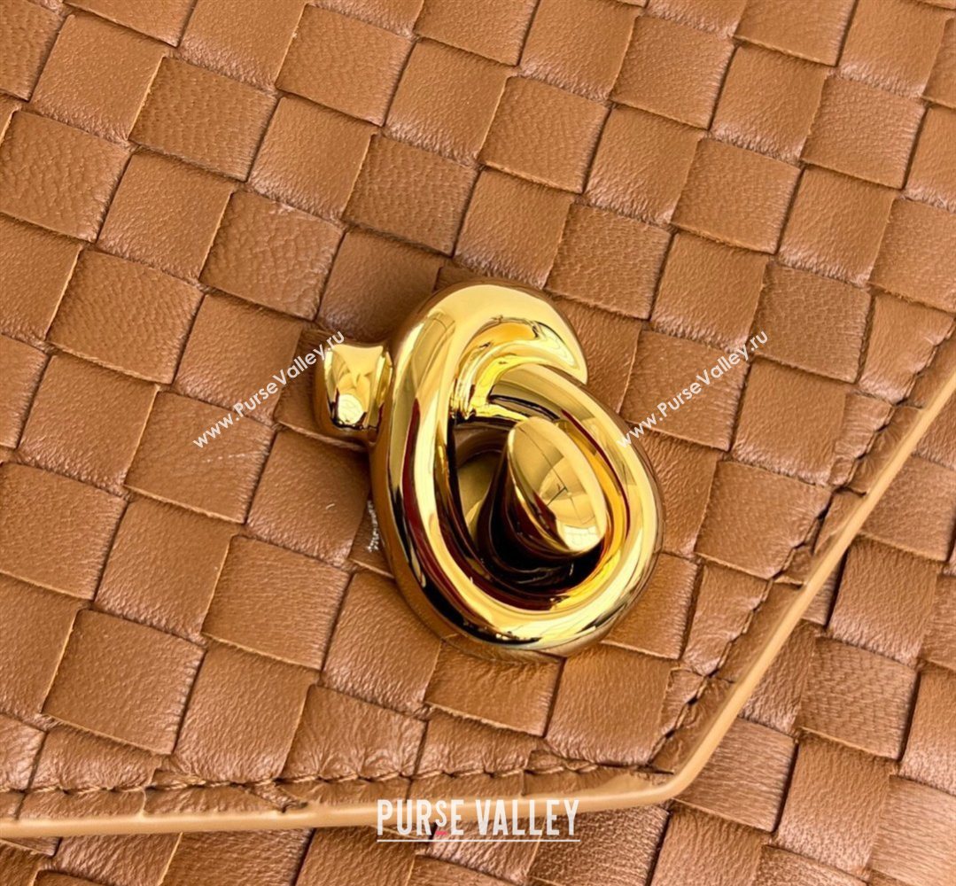 Bottega Veneta Knot Lock Cross-body Bag in Intrecciato Leather Amber Brown 2026 817191 (WT-260401027)