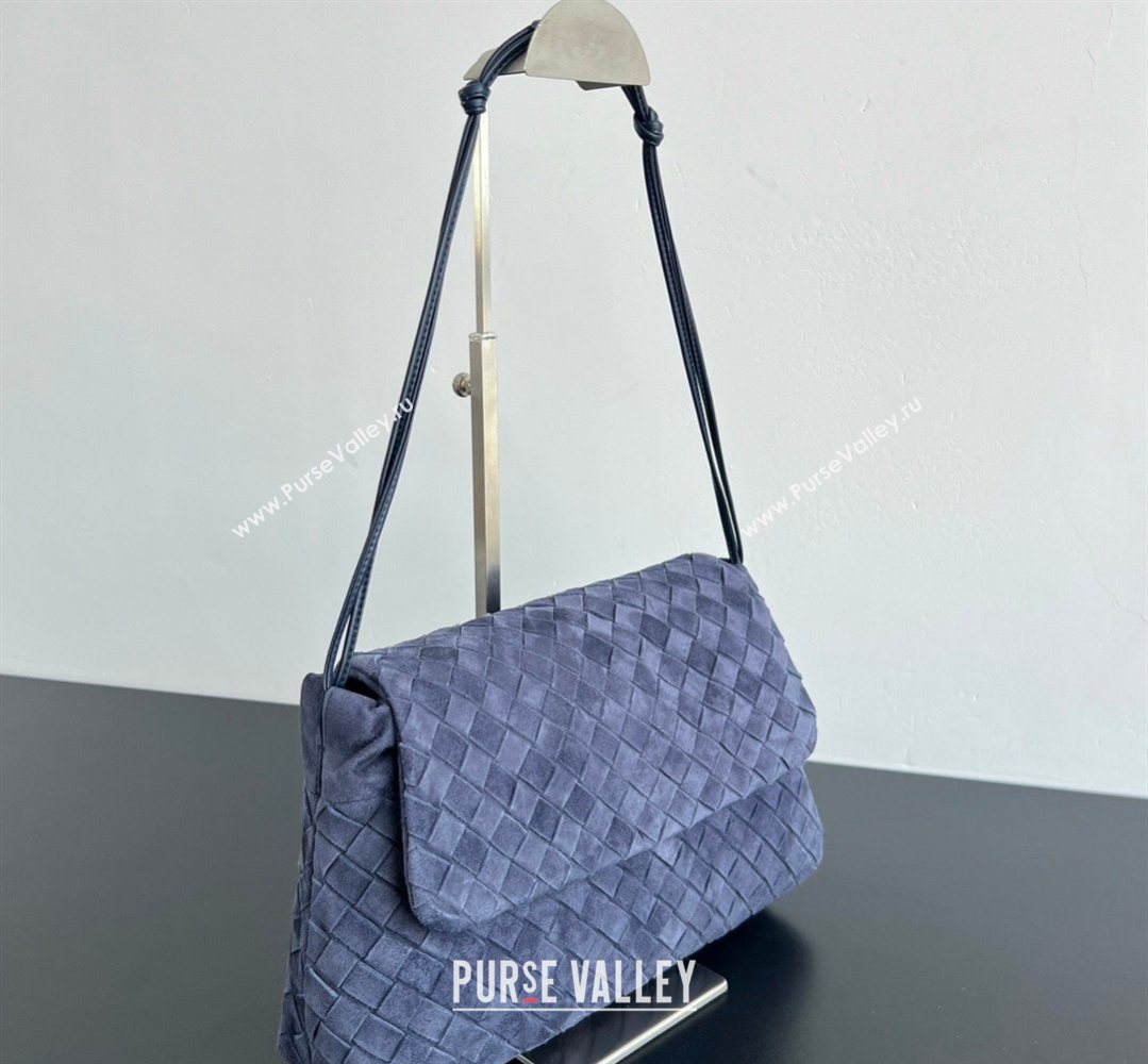 Bottega Veneta Giorno Shoulder Bag in Intrecciato Suede Navy Blue 2026 857657 (WT-260401031)
