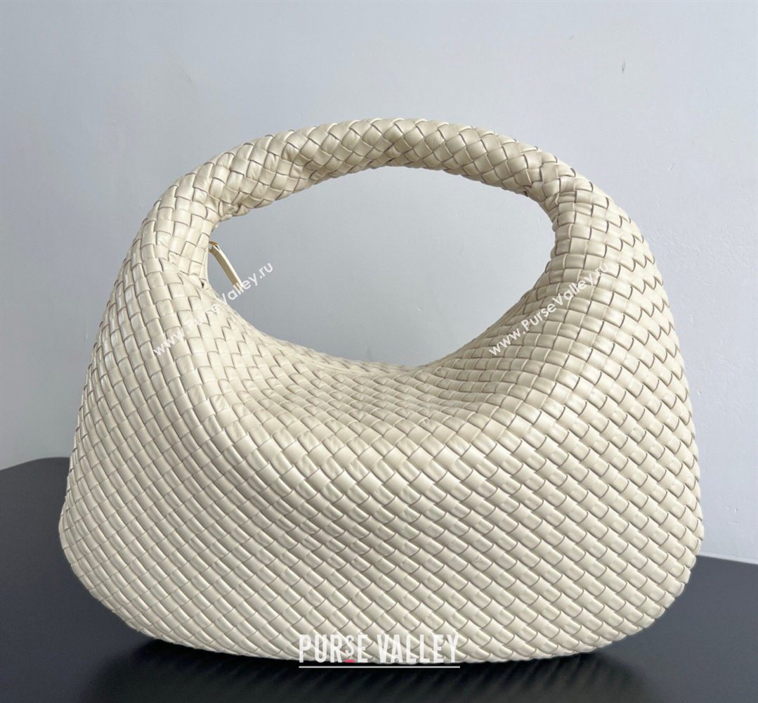 Bottega Veneta Maxi Veneta Hobo Bag in Intrecciato Leather Sea Salt 2026 856739 (WT-260401004)