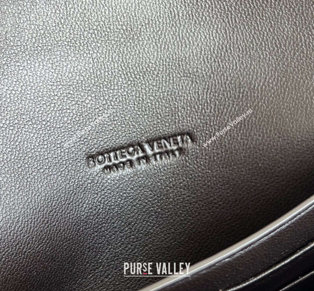 Bottega Veneta Andiamo Long Clutch Fondant Brown 2026 843797 (WT-260401051)