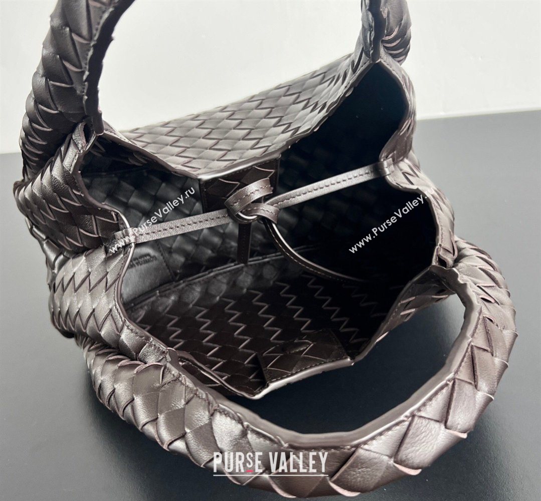 Bottega Veneta Small Campana Hobo Bag in Intrecciato Leather Fondant Brown 2026 854248 (WT-260401052)