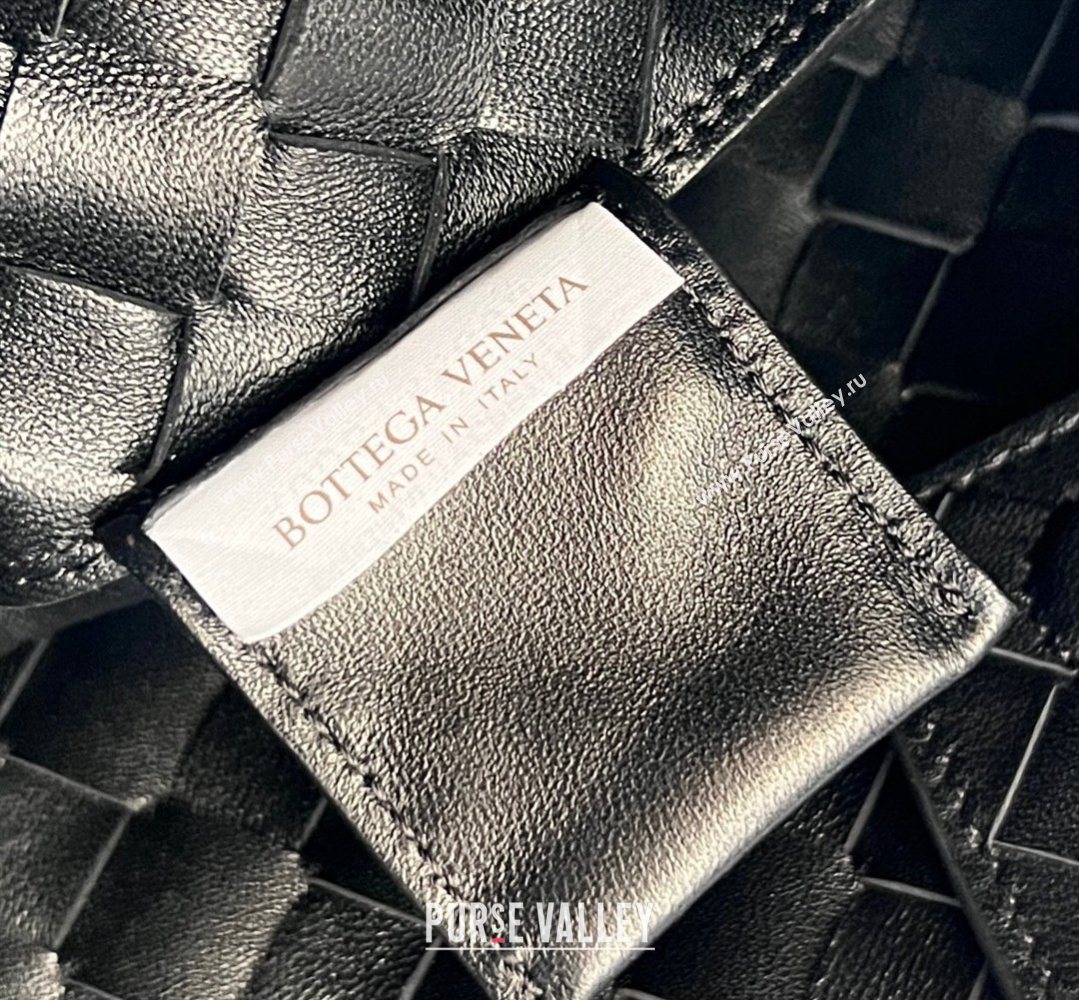 Bottega Veneta Small Campana Hobo Bag in Intrecciato Leather Black 2026 854248 (WT-260401053)