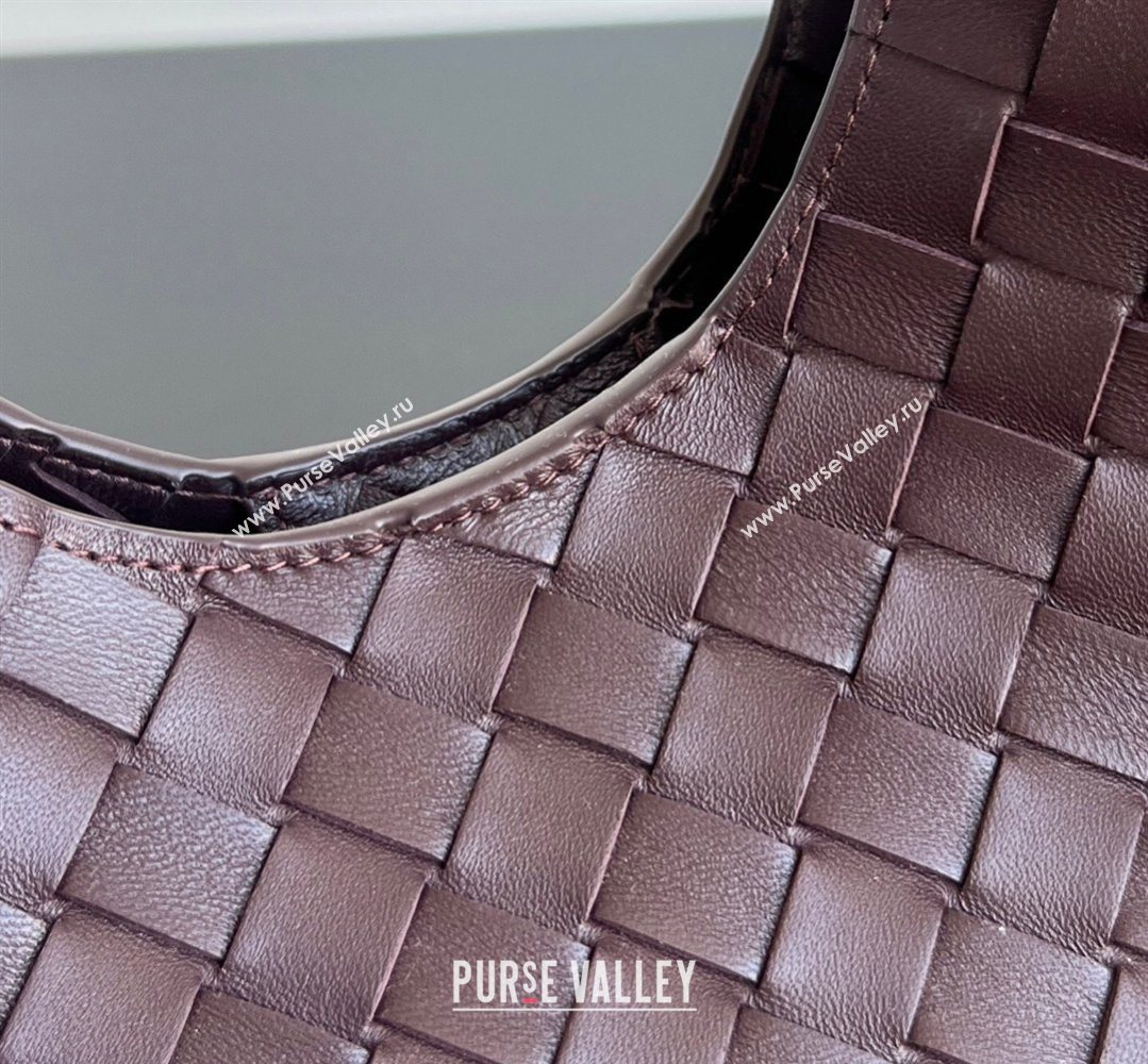 Bottega Veneta Small Campana Hobo Bag in Intrecciato Leather Dark Barolo Red 2026 854248 (WT-260401054)