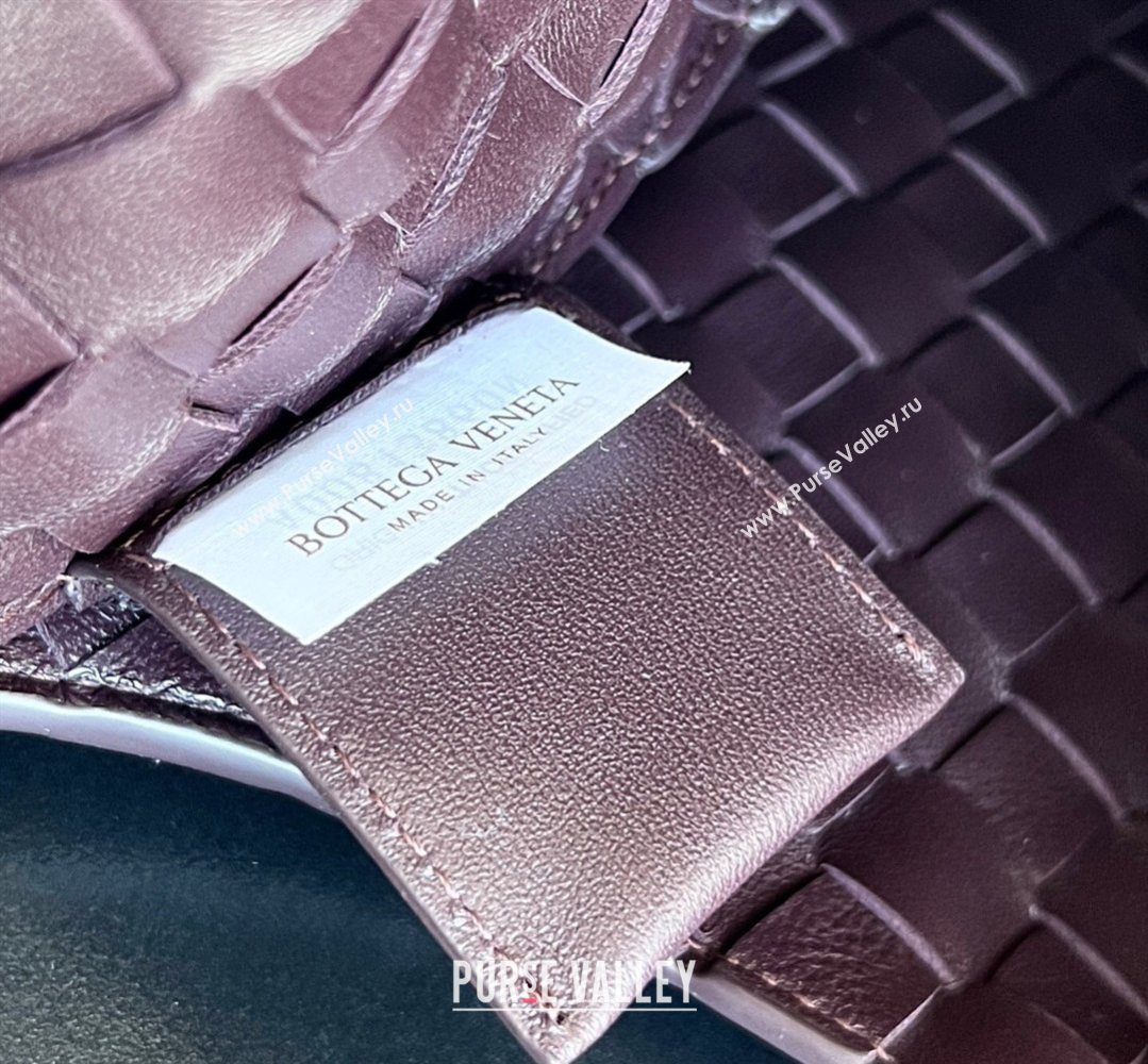 Bottega Veneta Small Campana Hobo Bag in Intrecciato Leather Dark Barolo Red 2026 854248 (WT-260401054)