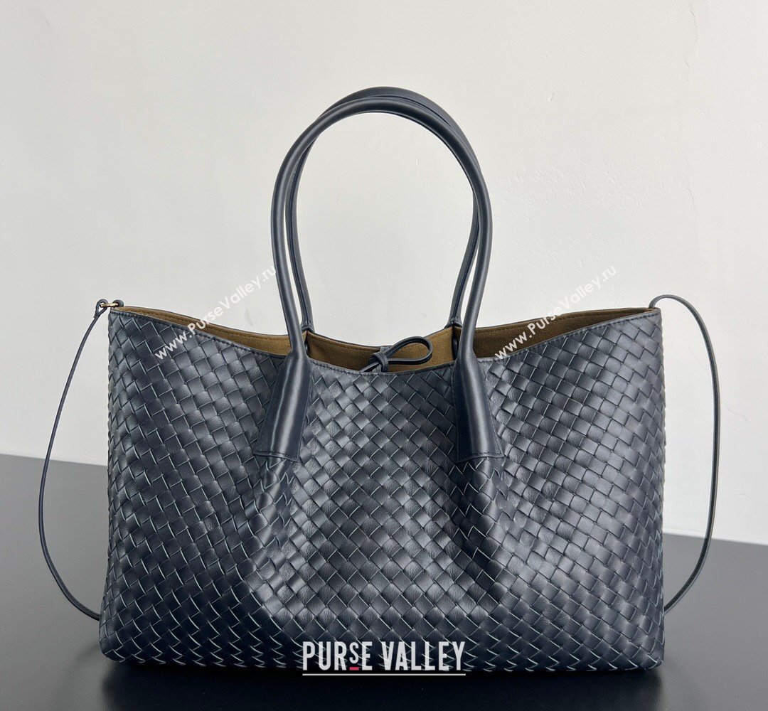 Bottega Veneta Medium Pinacoteca Tote Bag in Intrecciato Leather Midnight Blue 2026 817166 (WT-260401070)