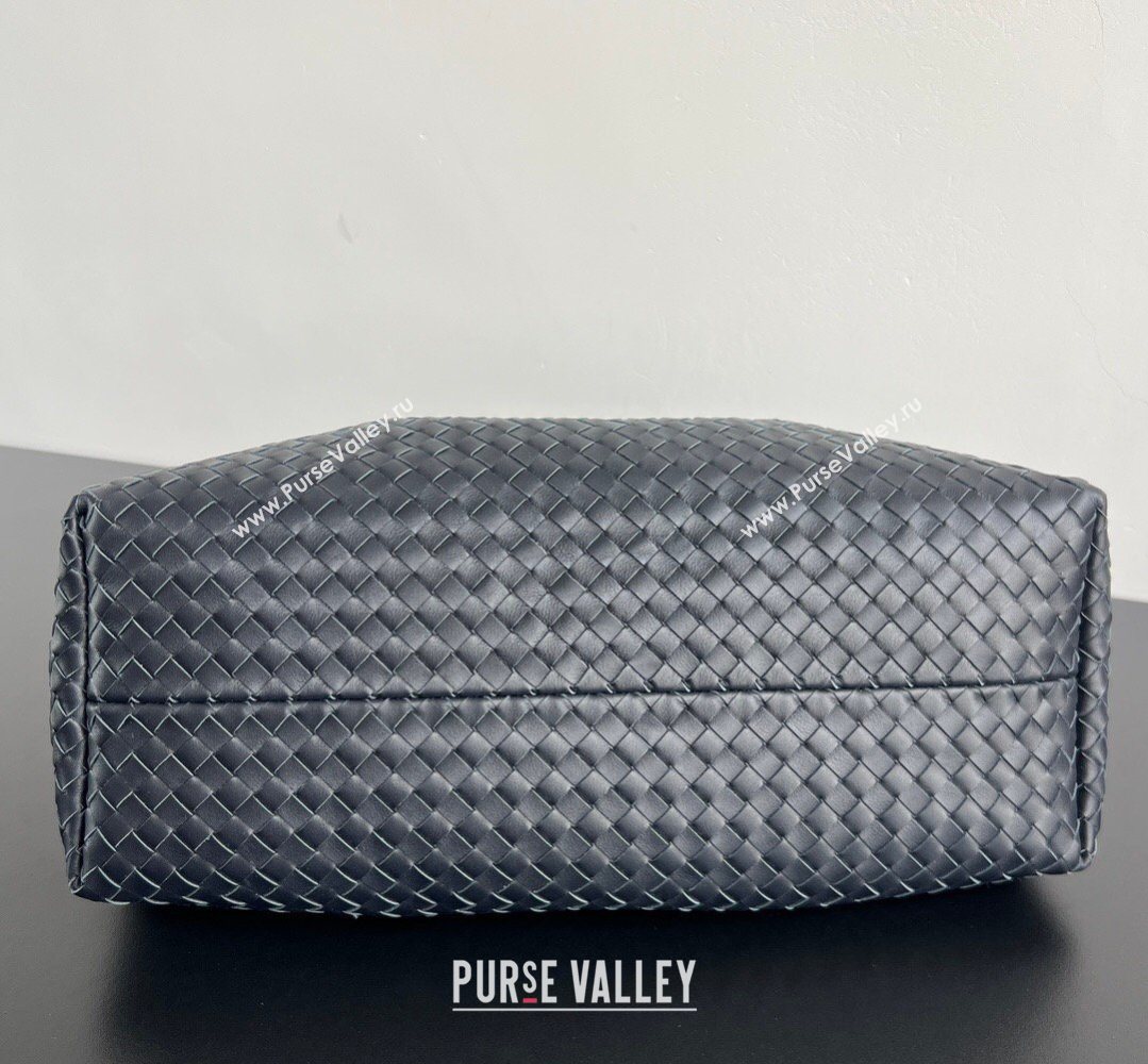Bottega Veneta Medium Pinacoteca Tote Bag in Intrecciato Leather Midnight Blue 2026 817166 (WT-260401070)