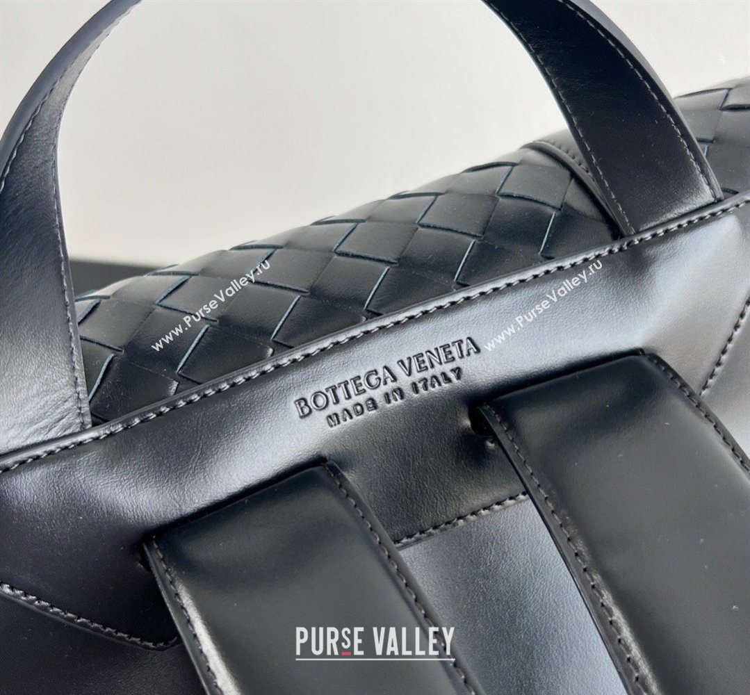 Bottega Veneta Mens Back To School Backpack Bag in Intrecciato Leather Space Blue 2026 805971 (WT-260401079)