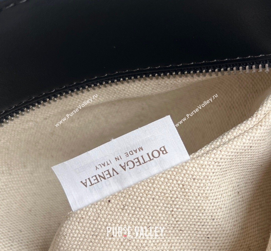 Bottega Veneta Mens Back To School Backpack Bag in Intrecciato Leather Space Blue 2026 805971 (WT-260401079)