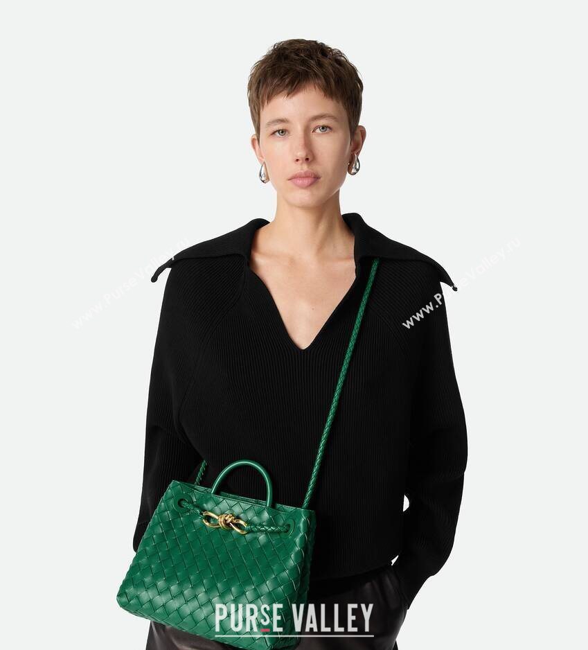 Bottega Veneta Small Andiamo Top Handle Bag in Intrecciato Leather 743568 Jungle Green 2026 (WT-260401082)