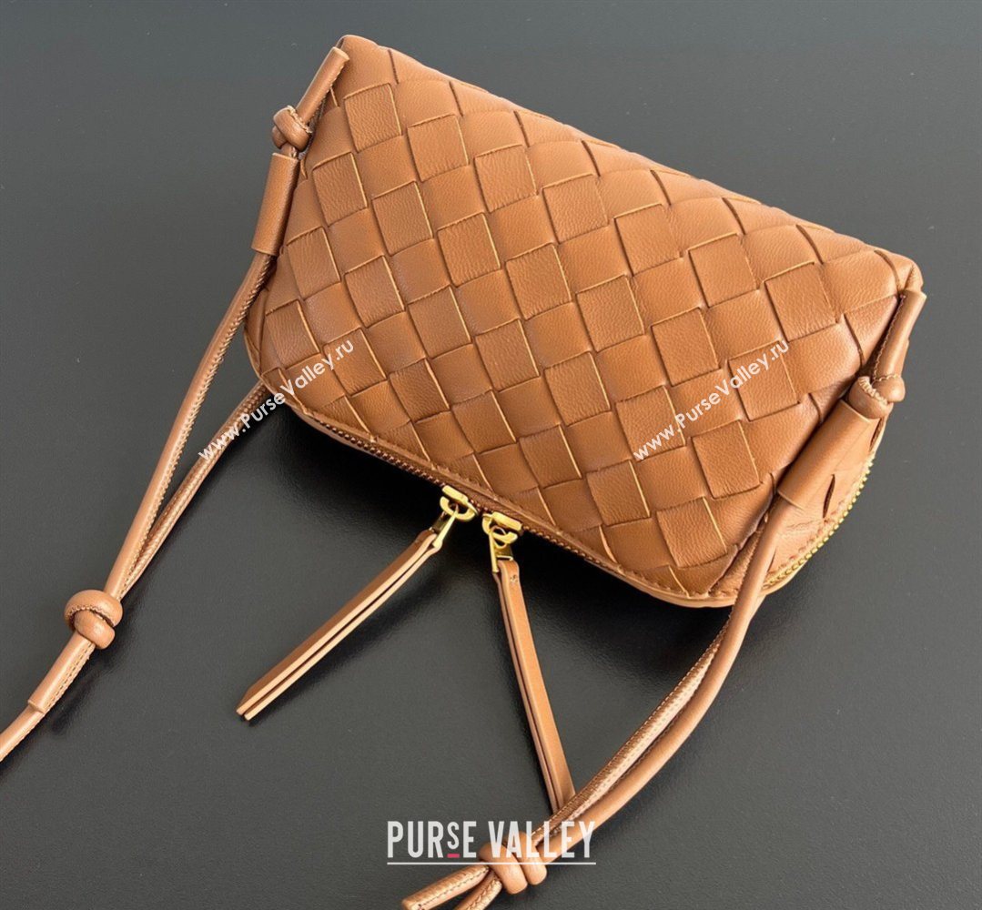 Bottega Veneta Intrecciato Leather Concert Pouch Mini bag Amber Brown 2026 794258 (WT-260401001)