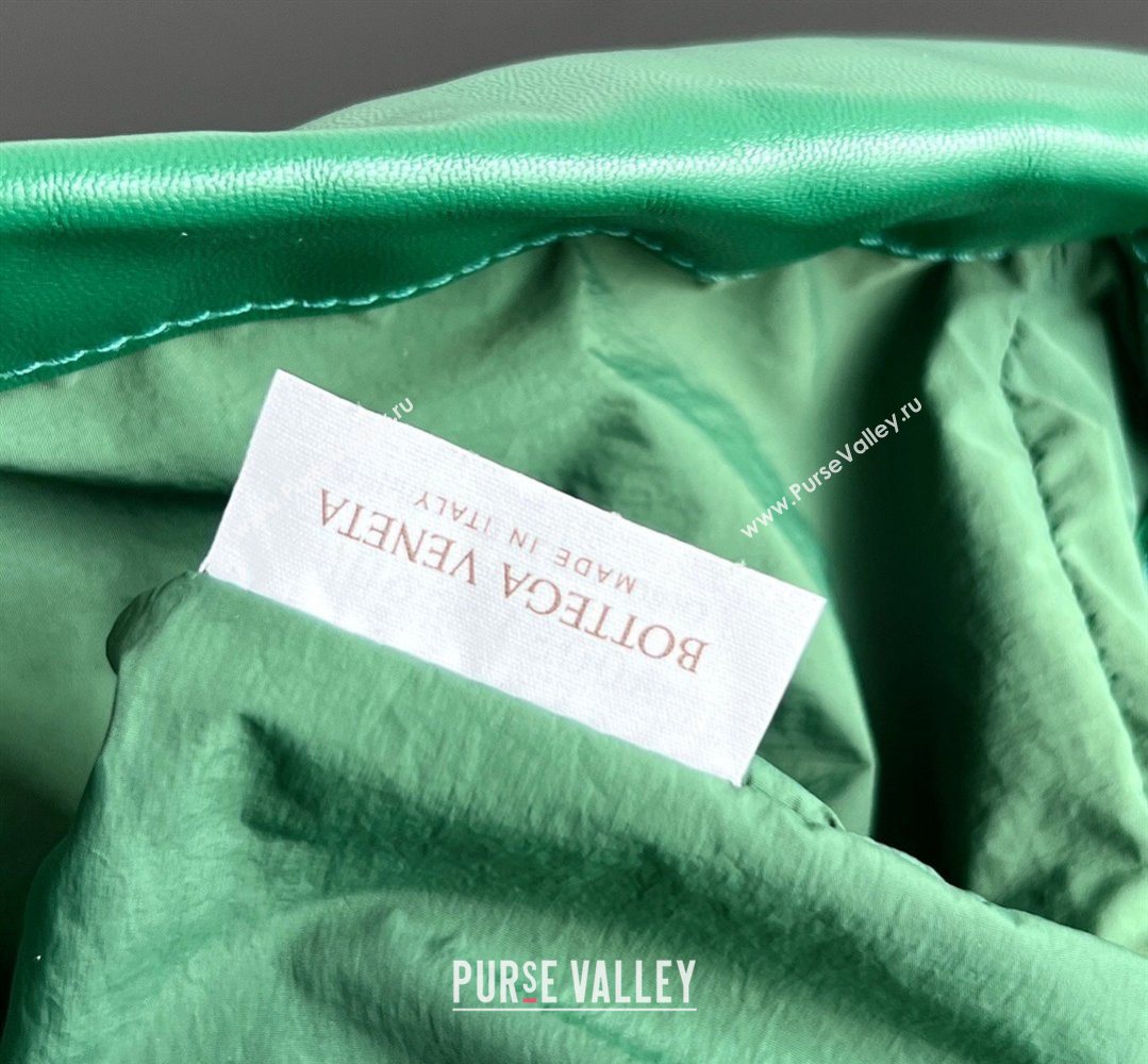 Bottega Veneta Medium Dustbag in Intrecciato Leather 796728 Jungle Green 2026 (WT-260401083)