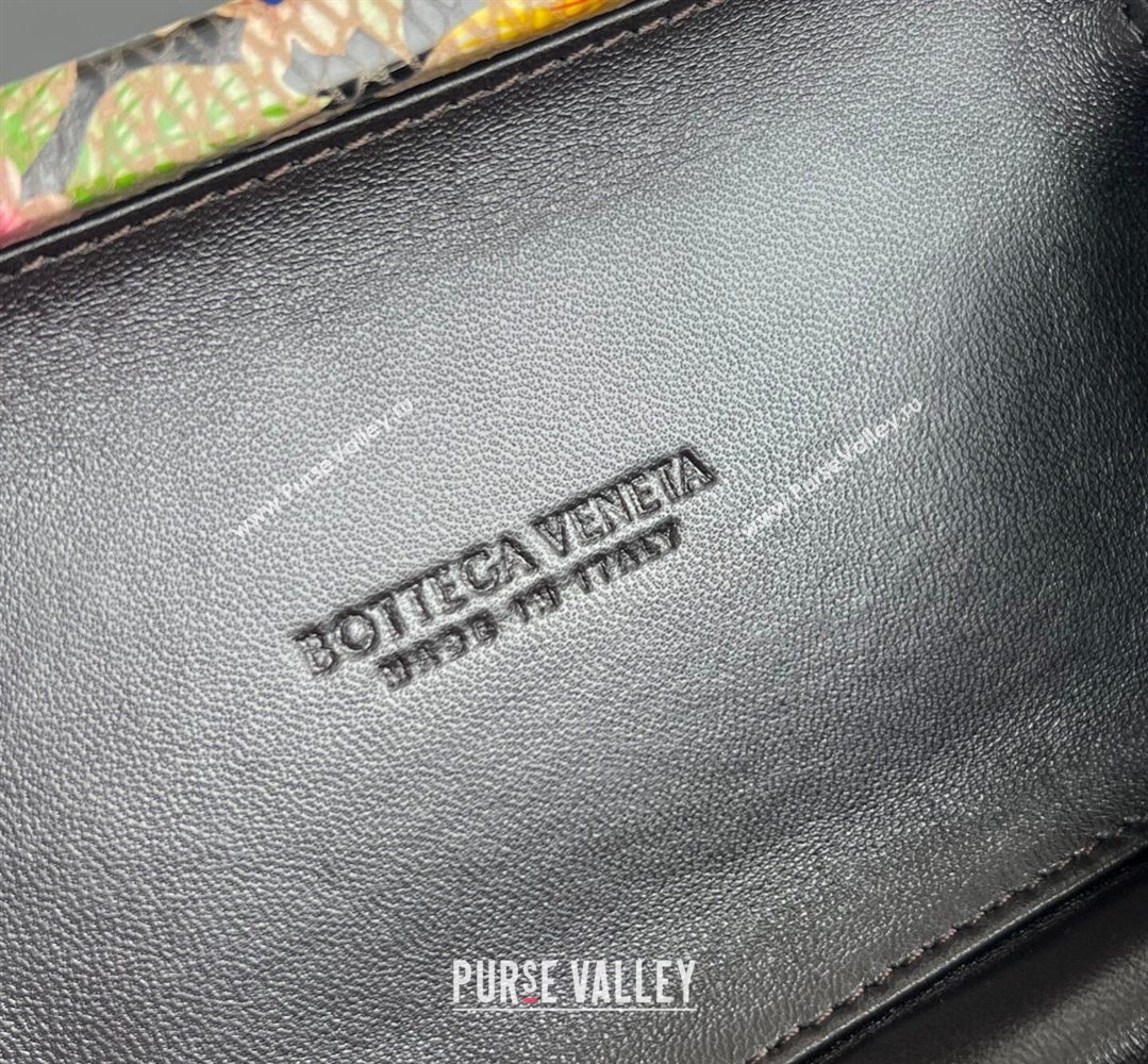 Bottega Veneta Classic Knot Clutch in Flora Calf Leather Pink/Orange/Yellow/Black 2026 BV040166 (WT-260401006)