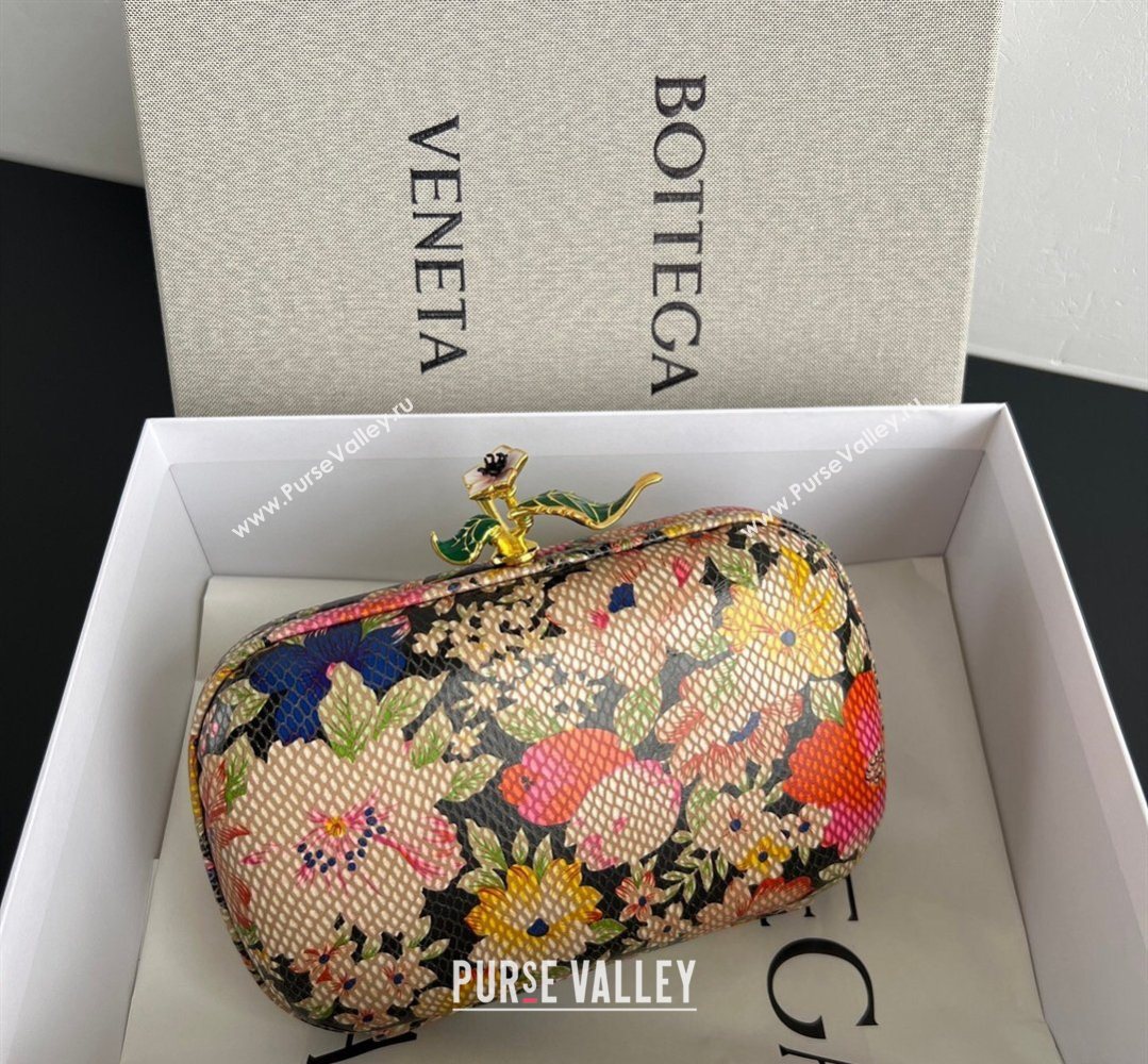 Bottega Veneta Knot Clutch with Flower Clasp in Leather Pink/Orange/Yellow 2026 BV040166 (WT-260401011)