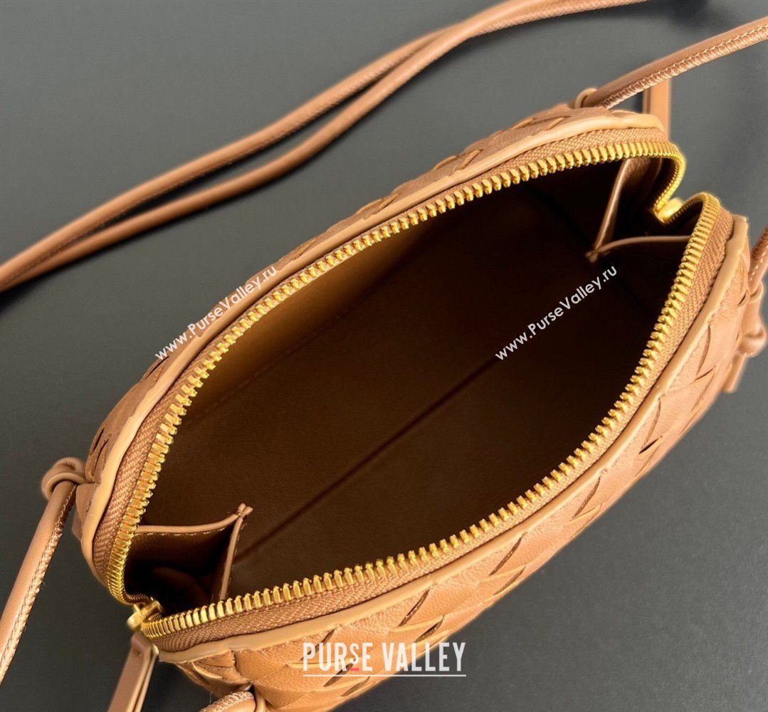 Bottega Veneta Intrecciato Leather Concert Pouch Mini bag Amber Brown 2026 794258 (WT-260401001)