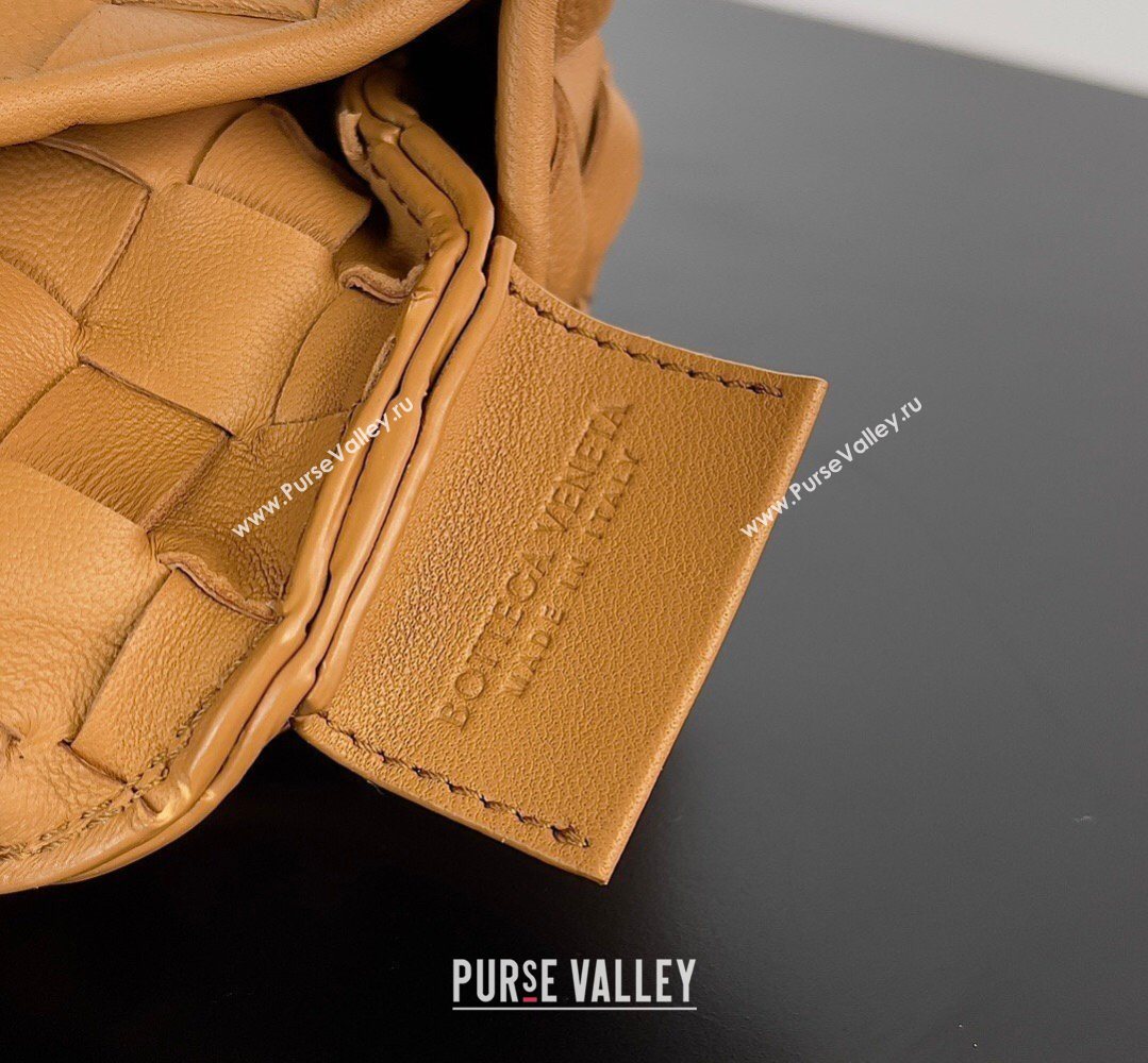 Bottega Veneta Mini Sardine Bag in Intrecciato Leather Apricot 2026 744267 (YX-260402013)