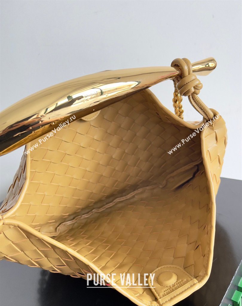 Bottega Veneta Sardine Bag with Chain in Intrecciato Leather 776768 Dark Nut 2026 (YX-260402034)