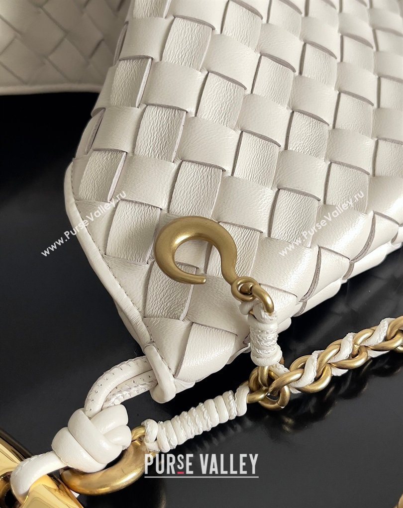 Bottega Veneta Sardine Bag with Chain in Intrecciato Leather 776768 White 2026 (YX-260402035)