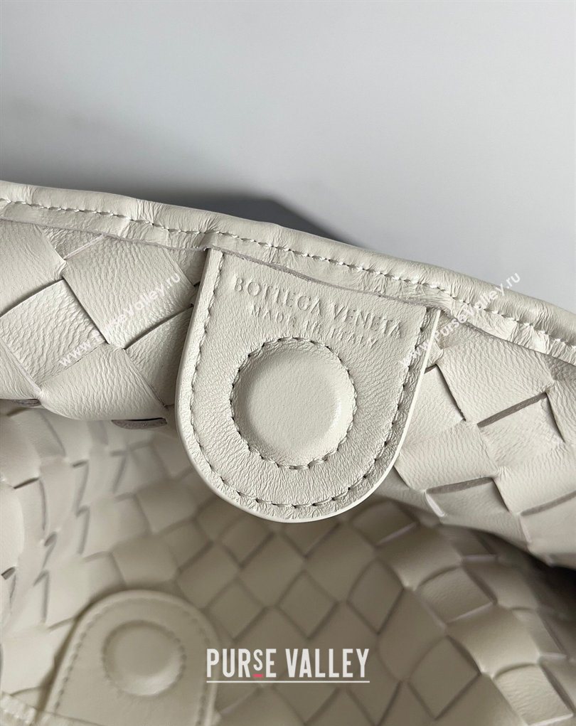 Bottega Veneta Sardine Bag with Chain in Intrecciato Leather 776768 White 2026 (YX-260402035)