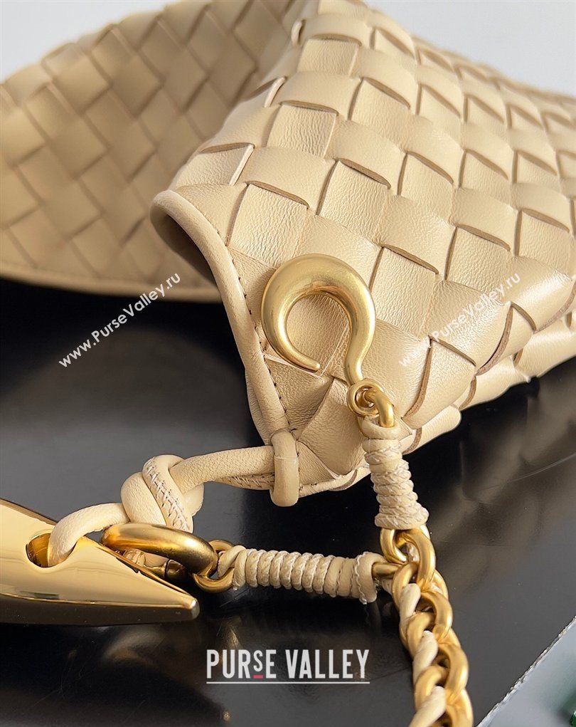 Bottega Veneta Sardine Bag with Chain in Intrecciato Leather 776768 Porridge 2026 (YX-260402037)