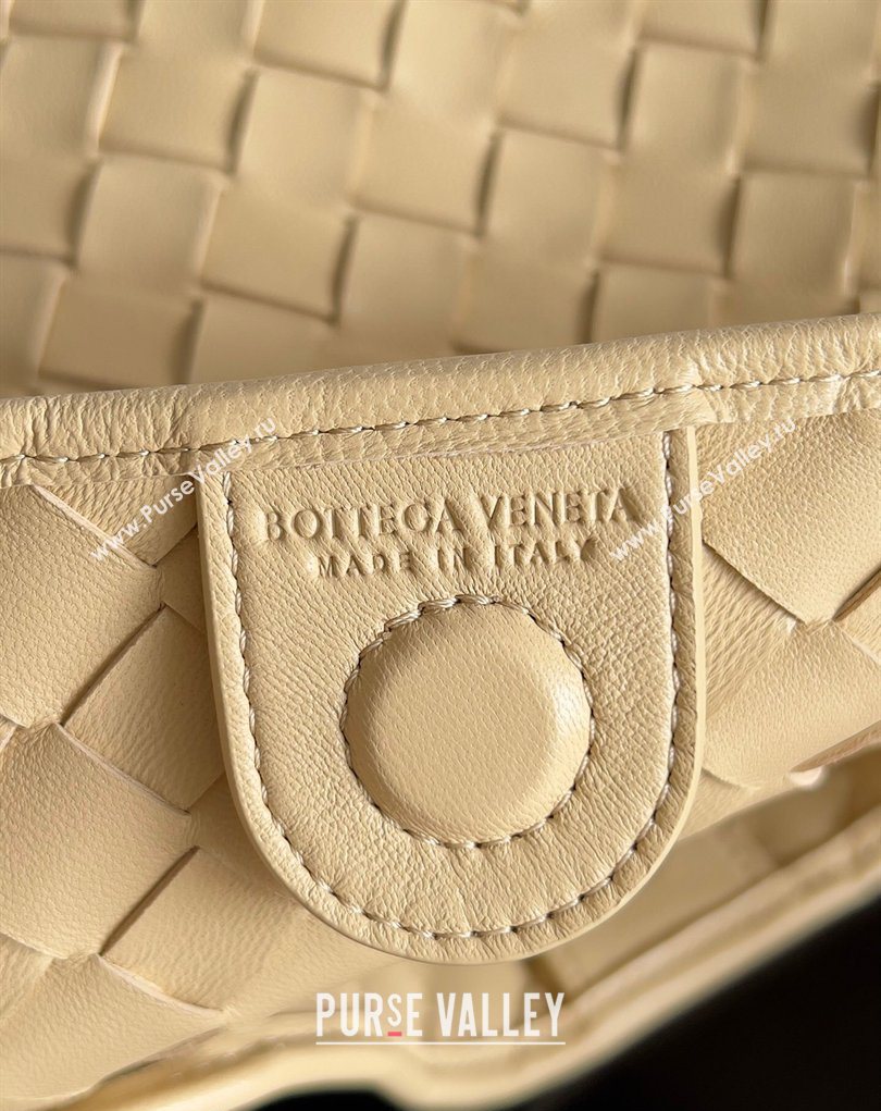 Bottega Veneta Sardine Bag with Chain in Intrecciato Leather 776768 Porridge 2026 (YX-260402037)