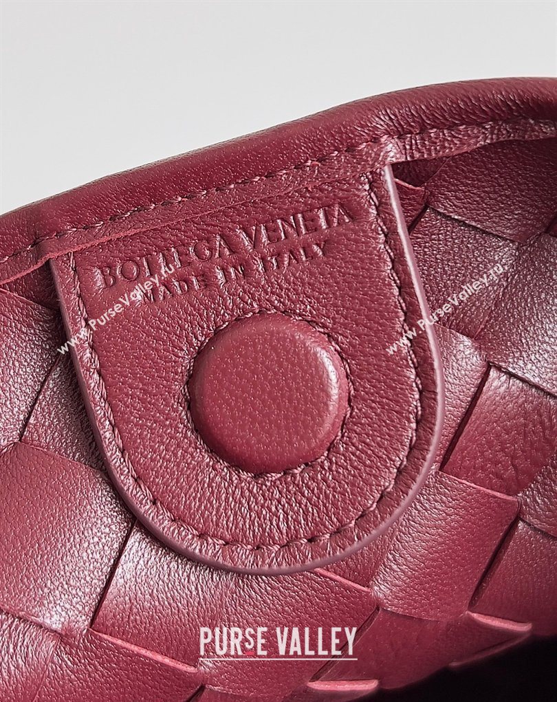 Bottega Veneta Sardine Bag with Chain in Intrecciato Leather 776768 Burgundy 2026 (YX-260402039)