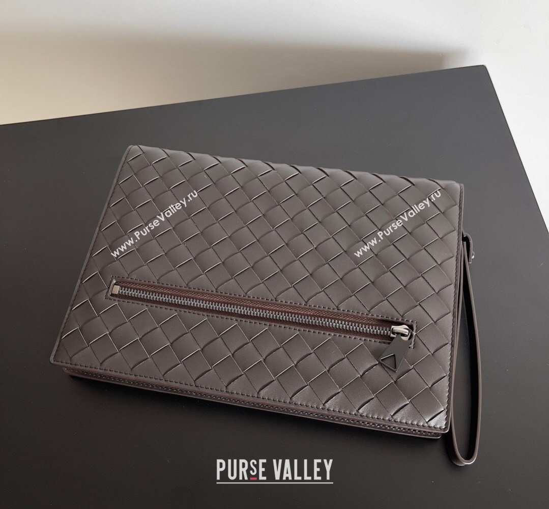 Bottega Veneta Mens Small Intrecciato Leather Document Case With Wristlet Fondant Brown 2026 693675 (YX-260402096)