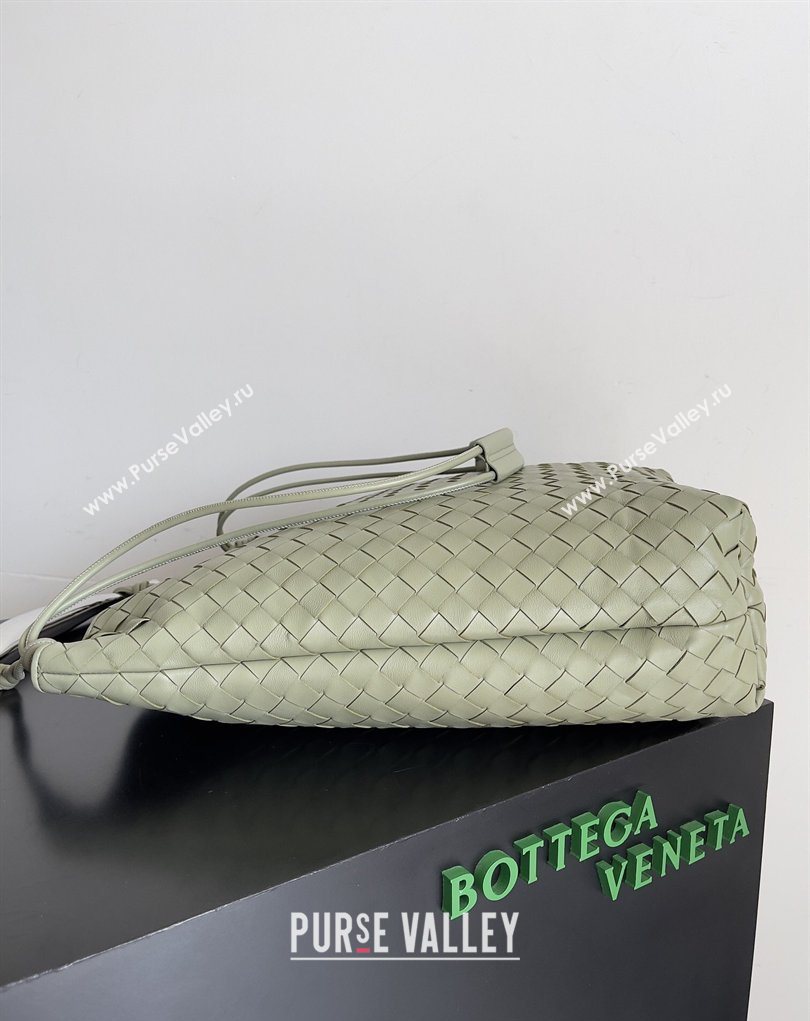 Bottega Veneta Mens Sardine Hobo Bag in Intrecciato Leather Green 2026 BV040202 (YX-260402046)