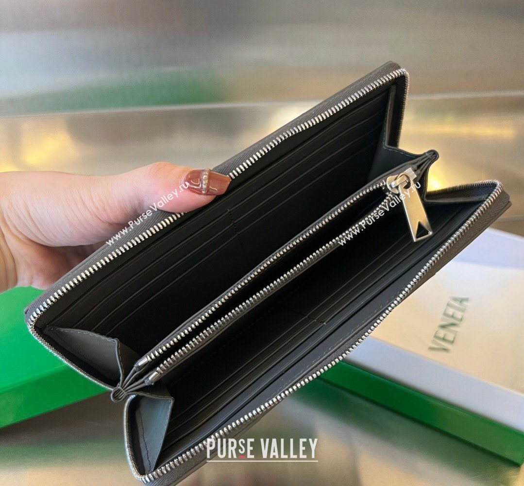 Bottega Veneta Mens Cassette Zip Around Wallet in Intreccio Leather 814649 Grey 2026 (YX-260402060)