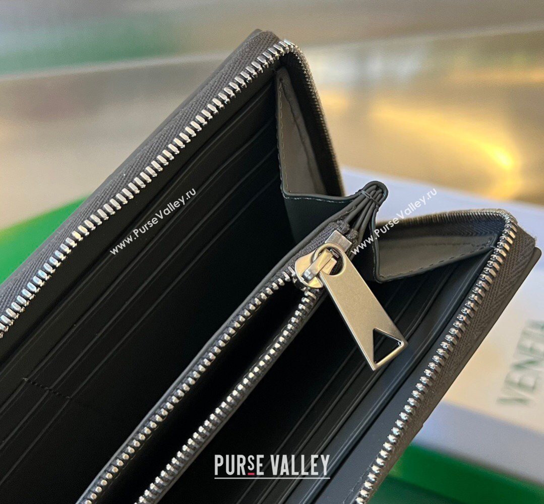 Bottega Veneta Mens Cassette Zip Around Wallet in Intreccio Leather 814649 Grey 2026 (YX-260402060)