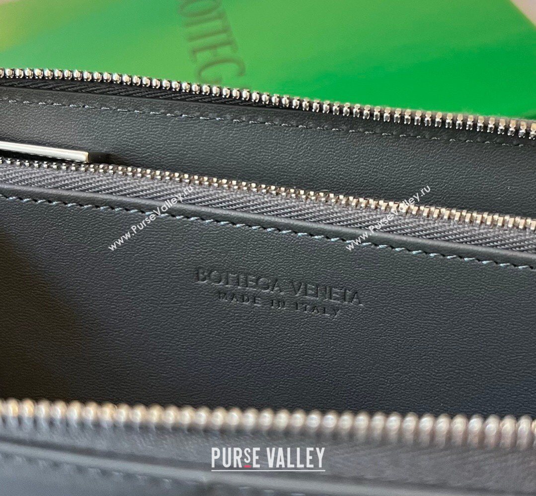 Bottega Veneta Mens Cassette Zip Around Wallet in Intreccio Leather 814649 Grey 2026 (YX-260402060)