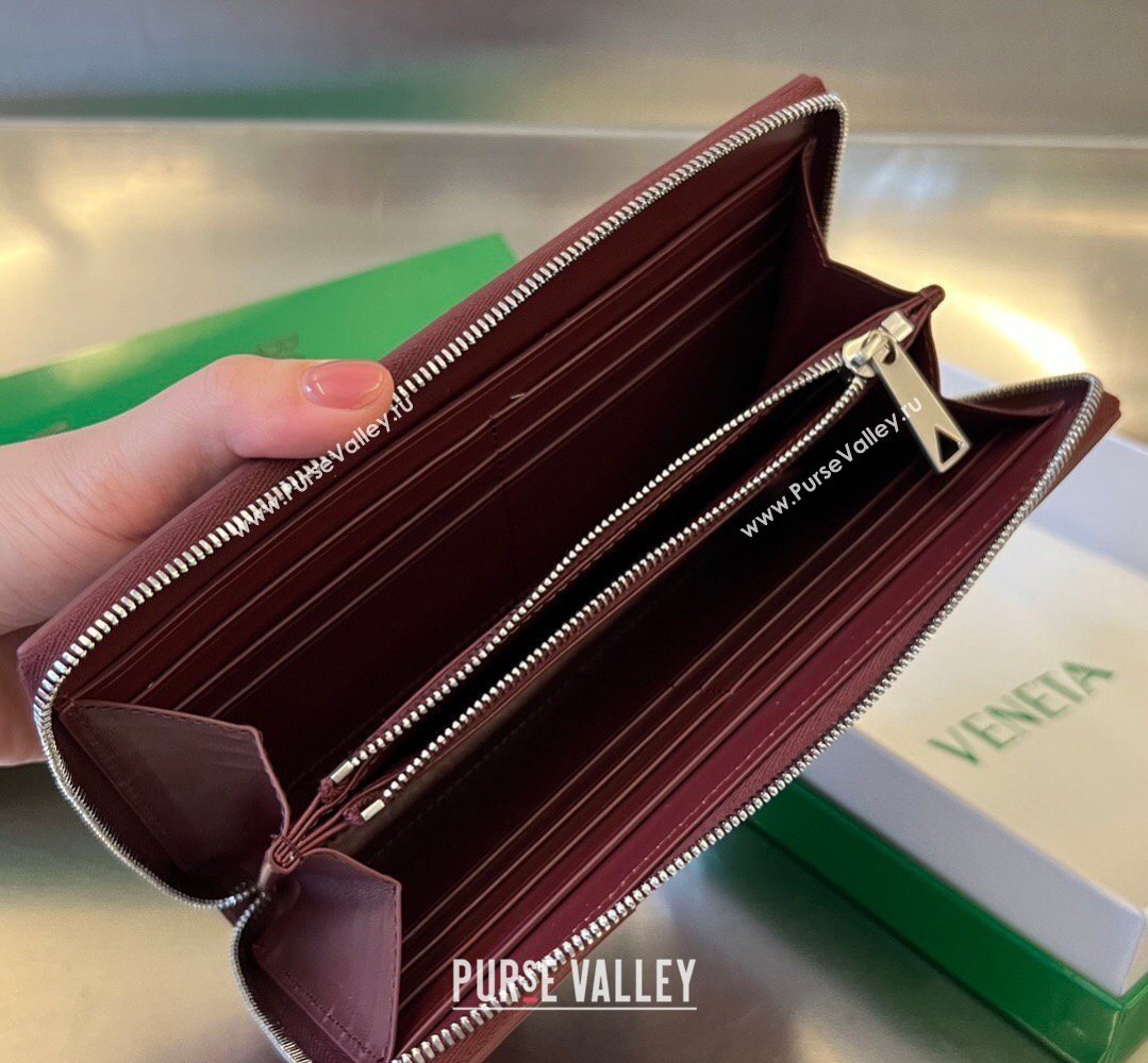 Bottega Veneta Mens Cassette Zip Around Wallet in Intreccio Leather 814649 Burgundy 2026 (YX-260402061)
