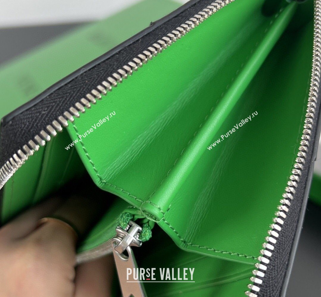 Bottega Veneta Mens Cassette Zip Around Wallet in Intreccio Leather 814649 Black/Green 2026 (YX-260402065)