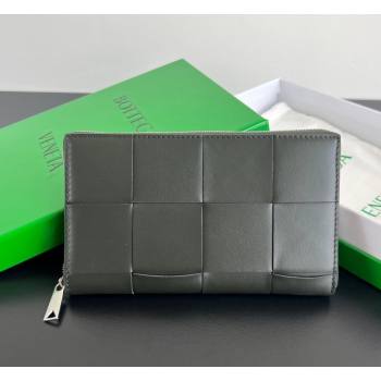 Bottega Veneta Mens Cassette Zip Around Wallet in Intreccio Leather 814649 Dark Green 2026 (YX-260402067)