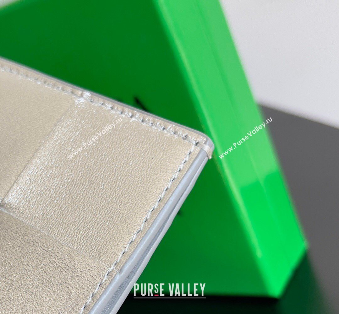 Bottega Veneta Cassette Credit Card Case in Intreccio Leather 742693 Silver 2026 (YX-260402051)