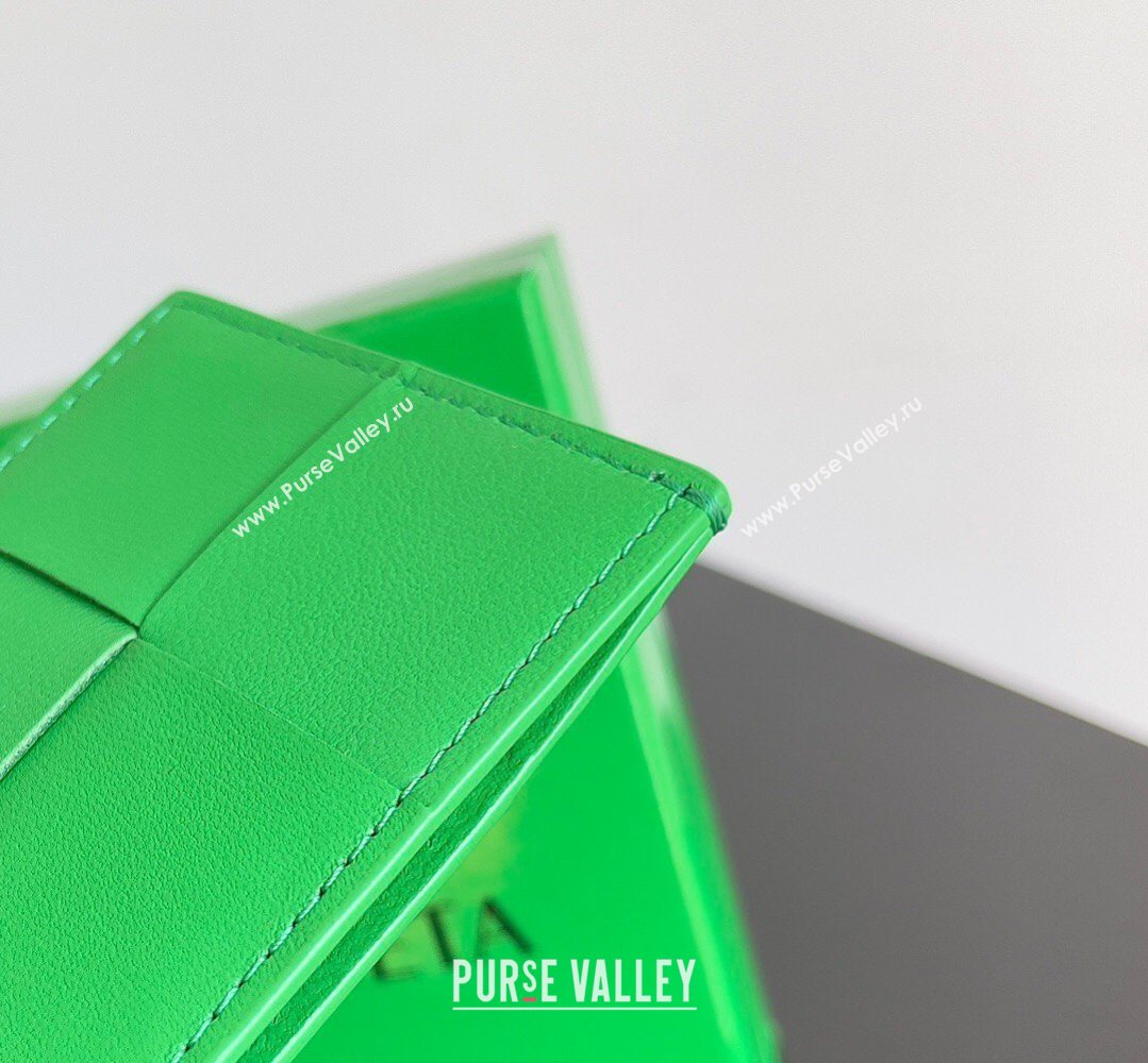 Bottega Veneta Cassette Credit Card Case in Intreccio Leather 742693 Parakeet Green 2026 (YX-260402054)