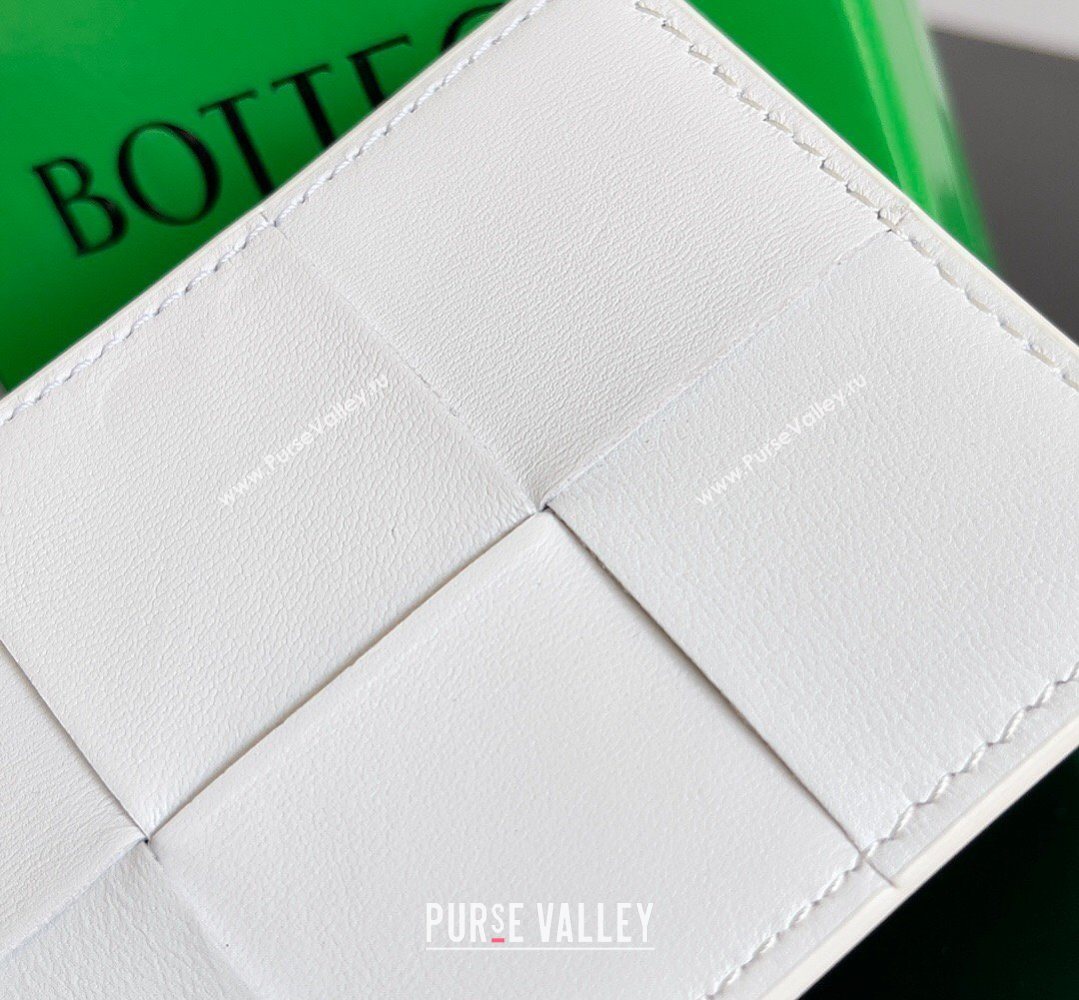 Bottega Veneta Cassette Credit Card Case in Intreccio Leather 742693 White 2026 (YX-260402055)