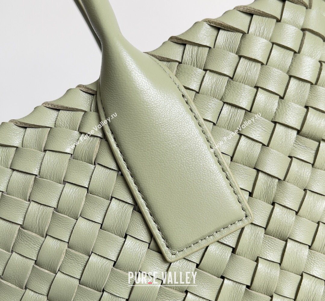 Bottega Veneta Medium Cabat Tote Bag 32cm in Intrecciato Leather Travertine Green 2026 BV040205 (XY-260402128)