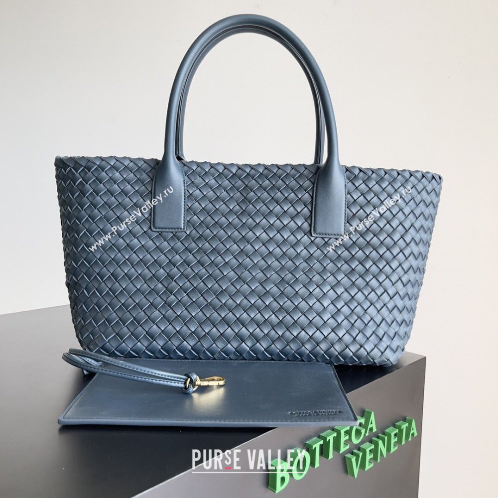 Bottega Veneta Medium Cabat Tote Bag 32cm in Intrecciato Leather Dark Brown 2026 BV040205 (XY-260402130)
