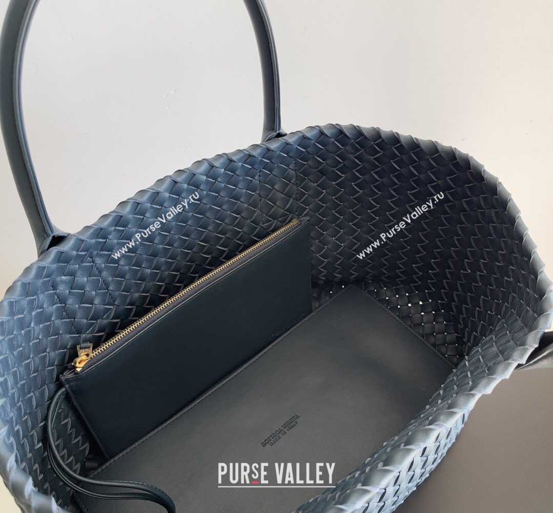 Bottega Veneta Medium Cabat Tote Bag 32cm in Intrecciato Leather Dark Brown 2026 BV040205 (XY-260402130)