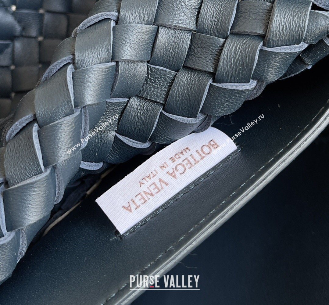 Bottega Veneta Medium Cabat Tote Bag 32cm in Intrecciato Leather Dark Brown 2026 BV040205 (XY-260402130)