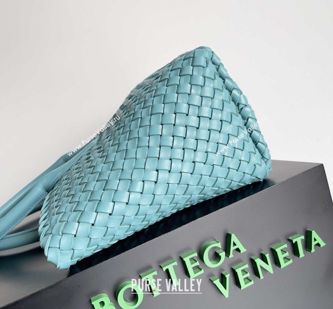 Bottega Veneta Medium Cabat Tote Bag 32cm in Intrecciato Leather Blue1 2026 BV040205 (YX-260402118)