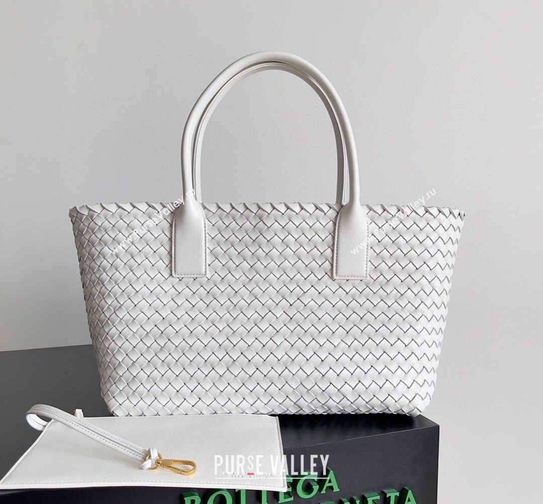 Bottega Veneta Medium Cabat Tote Bag 32cm in Intrecciato Leather White 2026 BV040205 (XY-260402132)
