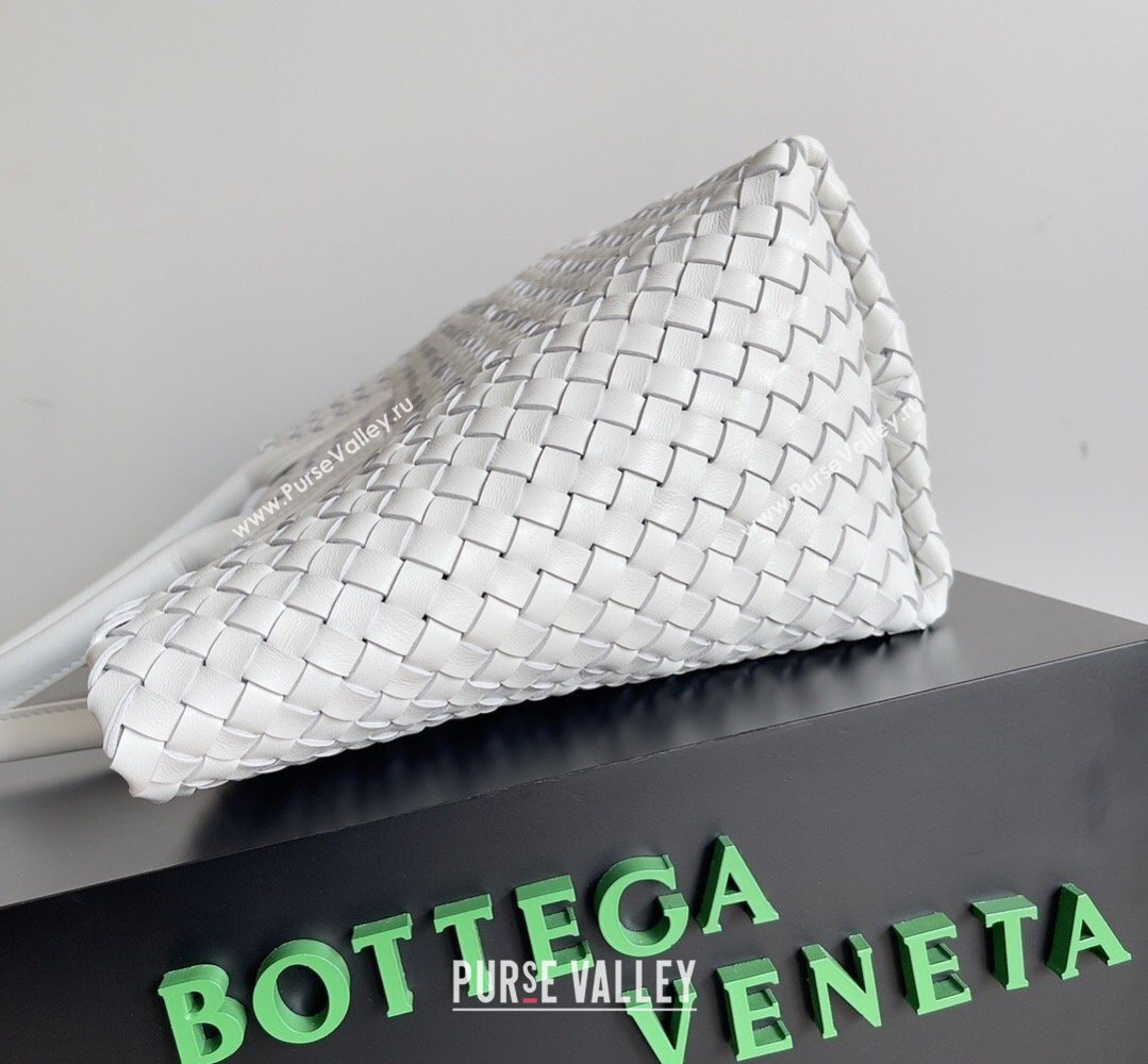 Bottega Veneta Medium Cabat Tote Bag 32cm in Intrecciato Leather White 2026 BV040205 (XY-260402132)