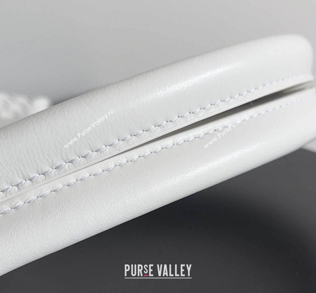 Bottega Veneta Medium Cabat Tote Bag 32cm in Intrecciato Leather White 2026 BV040205 (XY-260402132)